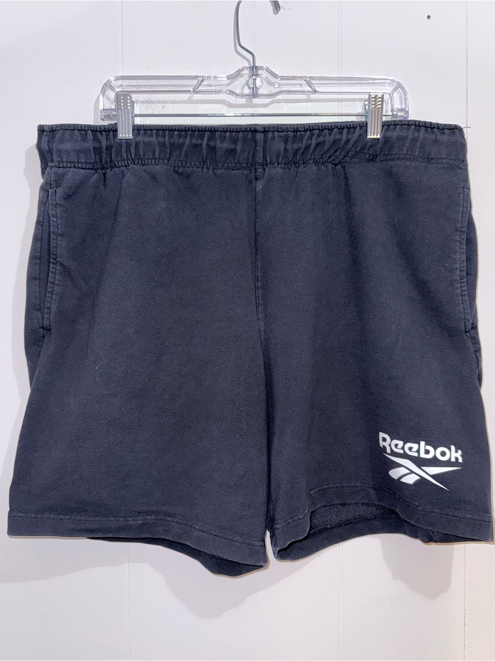 Reebok Men’s Graphic Fleece Lounge Shorts Black Size XL